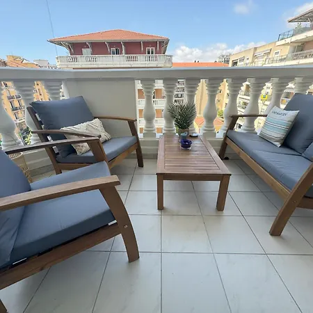 Appartement Elegant With Sea View And Swimming Pool *