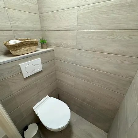 Elegant With Sea View And Swimming Pool Appartement *