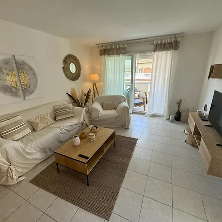 Appartement Elegant With Sea View And Swimming Pool *